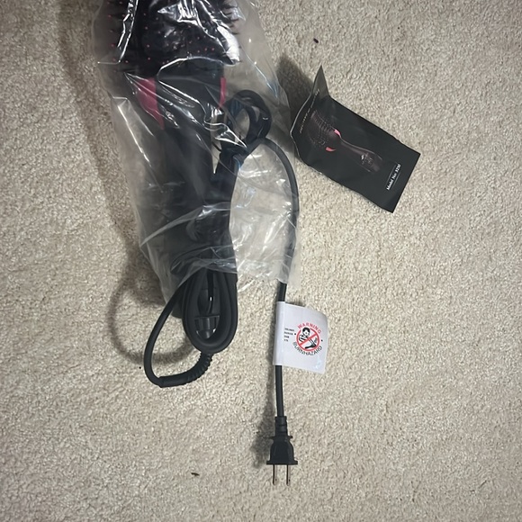 Seaside Beauty hair dryer& styler Brush BRAND NEW Never Used - Picture 8 of 8